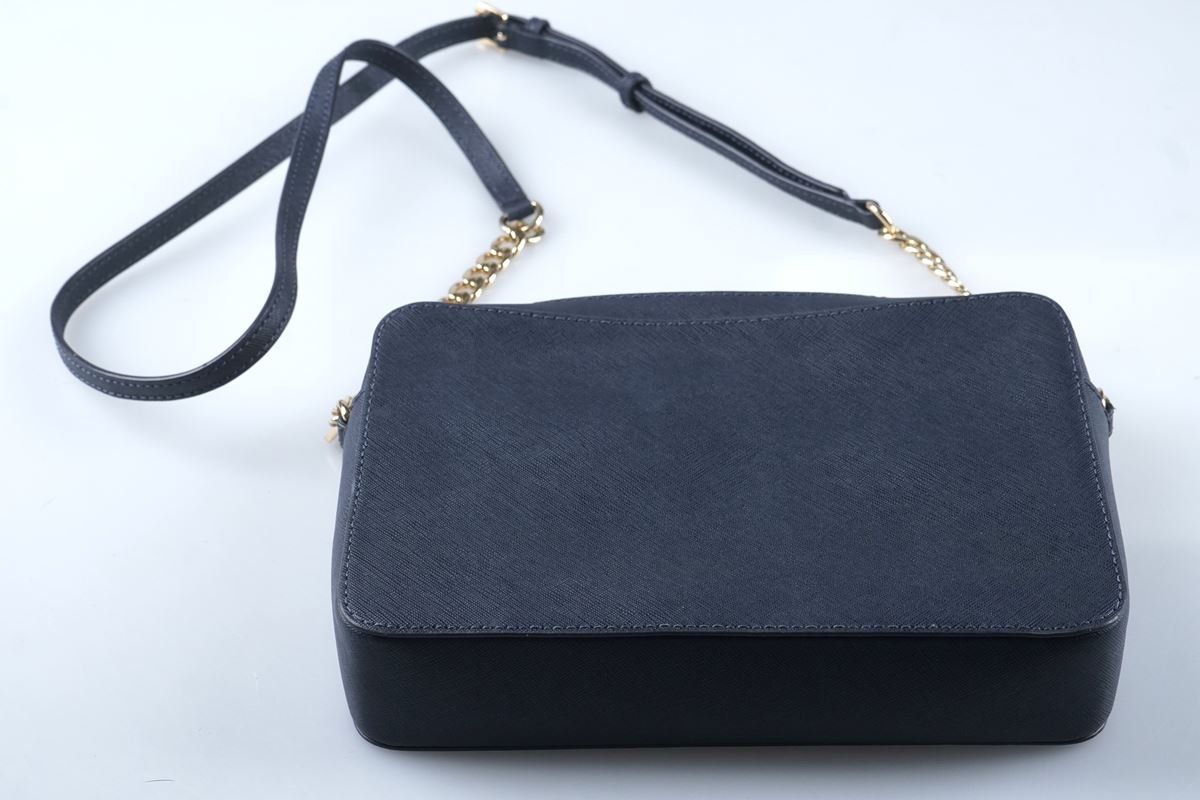 Michael Kors Taschen für Damen: Michael Kors Jet Set Large Crossbody – Gebraucht aus Rüti ZH von Restwert_Rueti_ZH 1