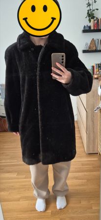 Manteau en fourrure d'alpaga