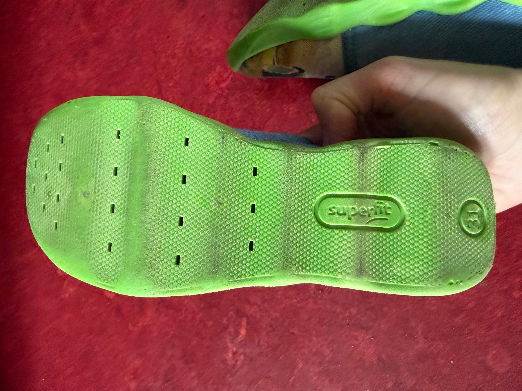 Superfit Scarpe per ragazzi: Hausschuhe Superfit Gr. 31 – Usato da Meilen venduto da Ennovy34 3