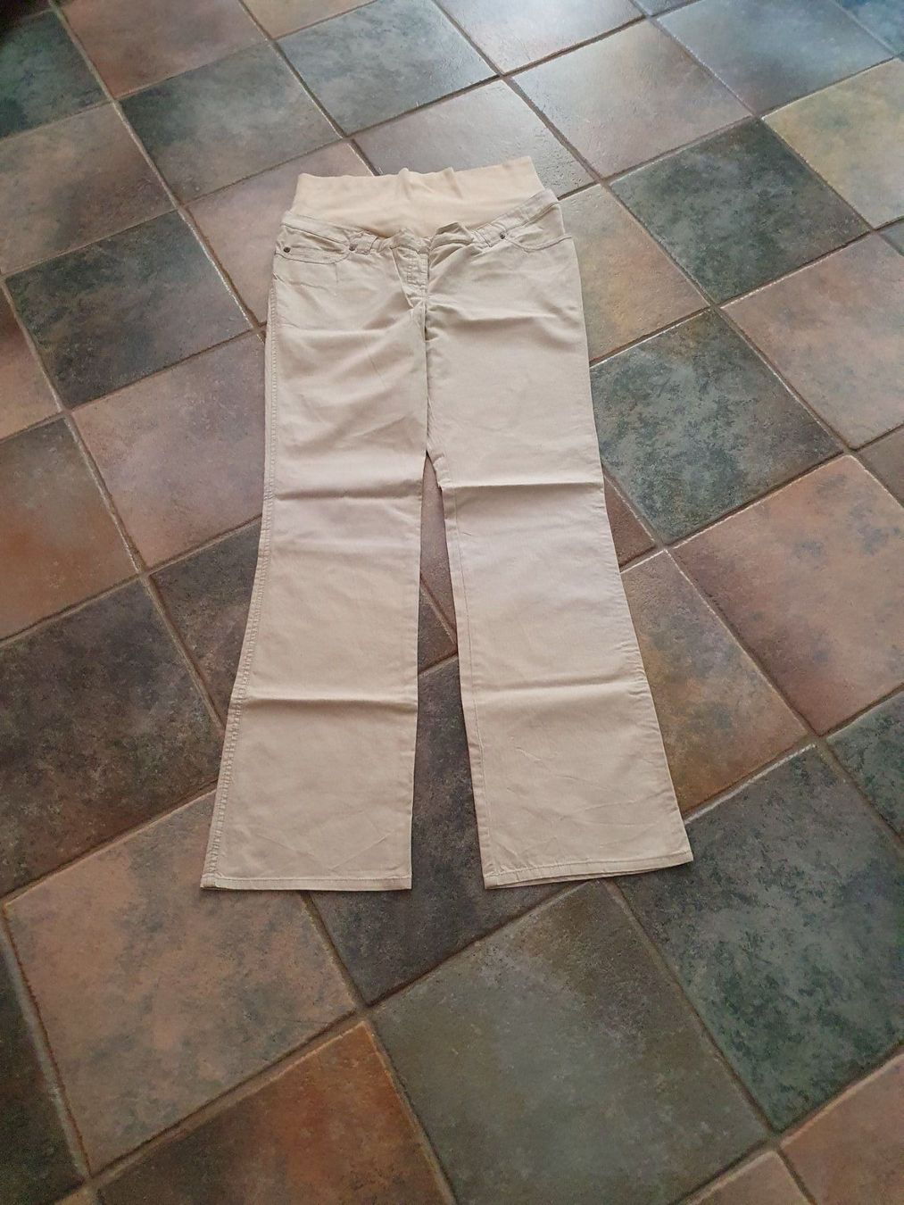 Pantaloni: Schwangerschaftshose Umstandshose – Usato da Staffelbach venduto da anit77
