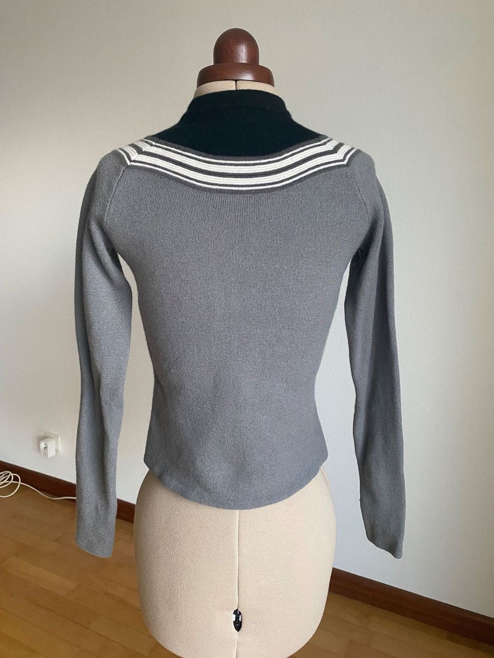 North Face Maglioni & Felpe: Pull crop the North Face 100 % laine – Usato da Basel venduto da Maria-Alexa 3