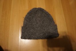 Warme Mütze von Mango, Grau