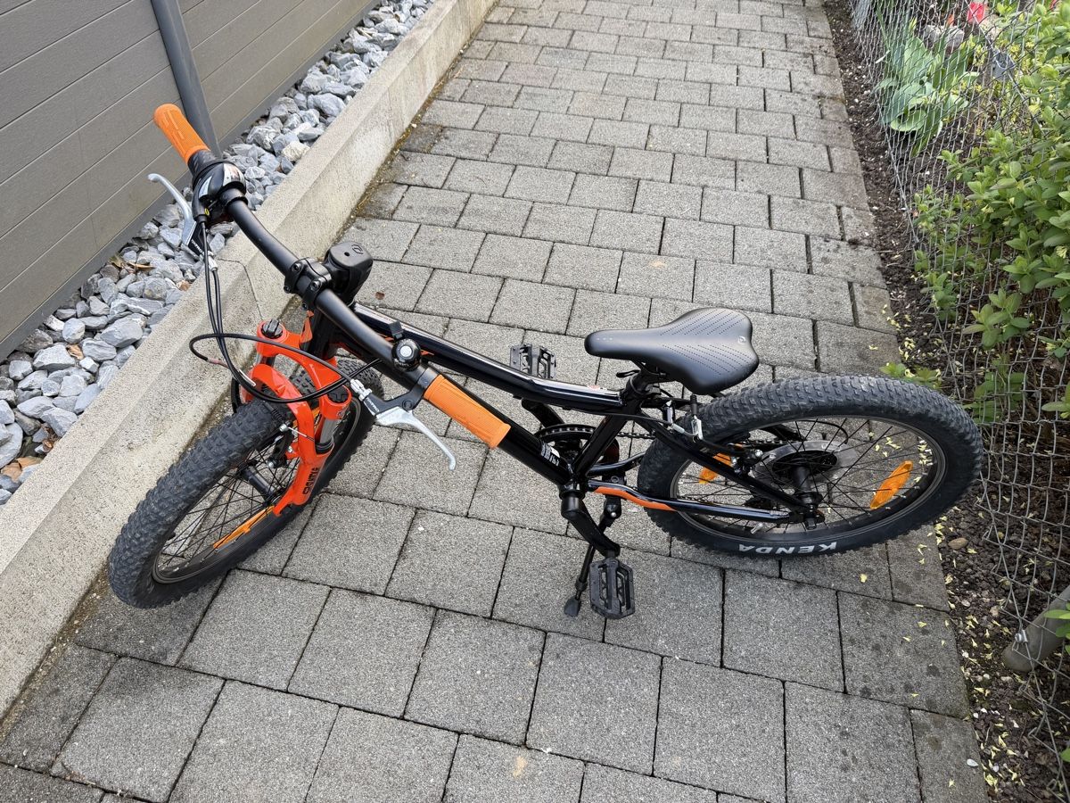 Scott Velos: Scott Scale 20 Zoll Mountainbike - Versand möglich! – Gebraucht aus Hochfelden von ksky79 2