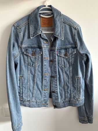 Levis jeans jacket 