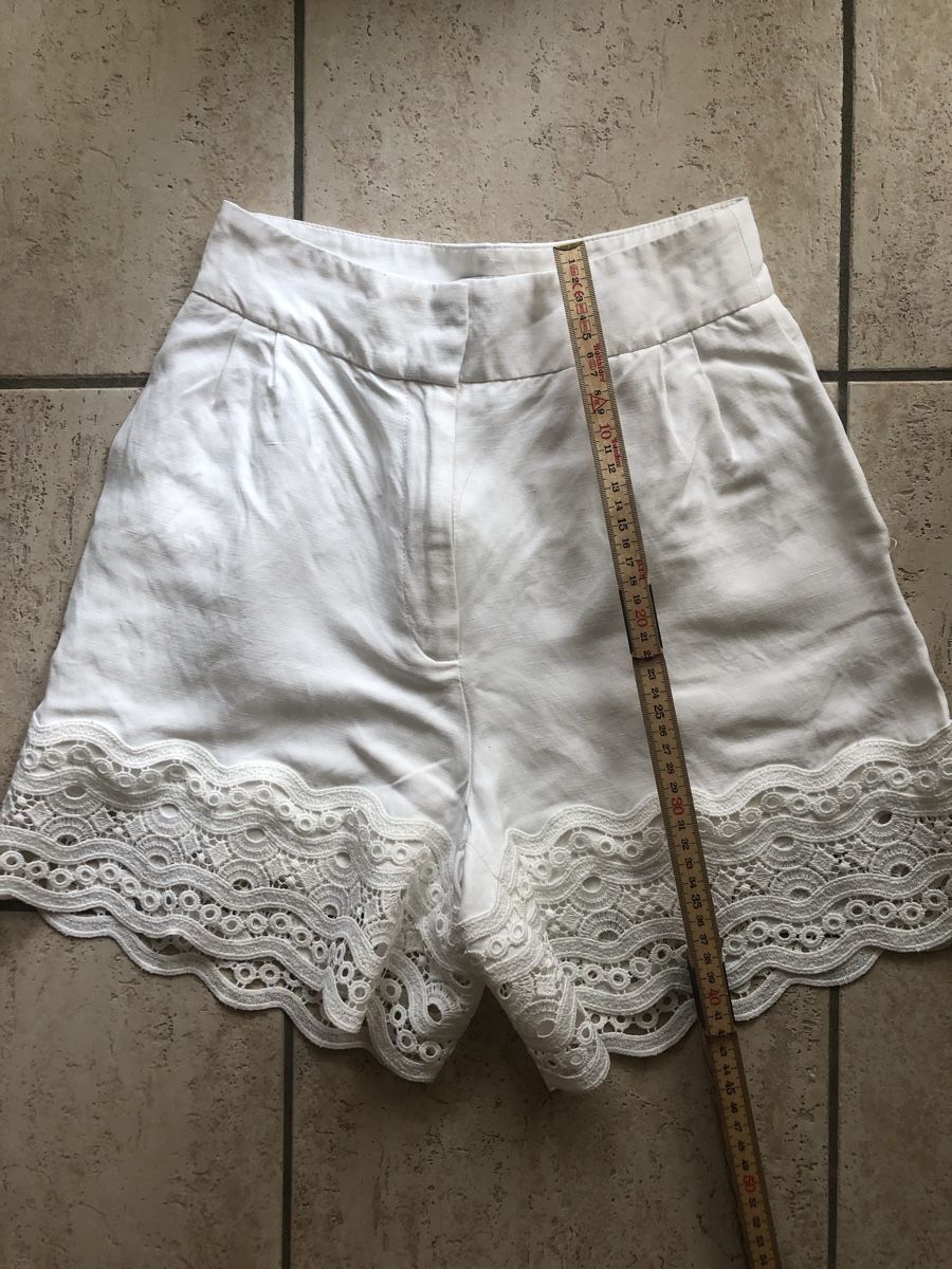 Sandro Pantaloni: Sandro - kurze Hose mit Leinen -34 – Nuovo (secondo la descrizione) da Chêne-Bourg venduto da sienna8245 5