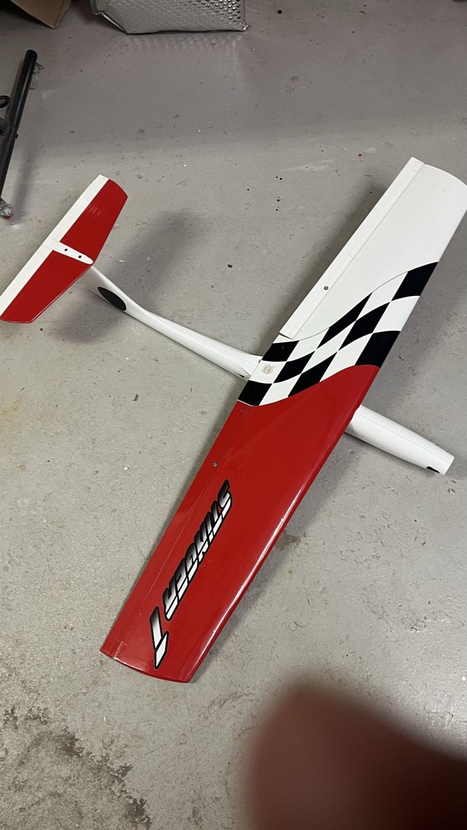 RC Modellbau: Stinger 1 von Topmodell – Gebraucht aus Sissach von ultimate49