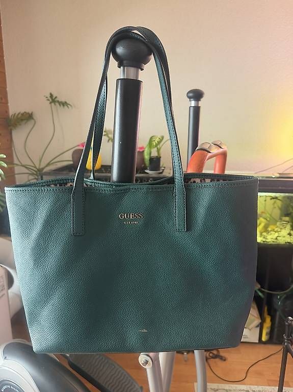 Guess Borse da donna: Sac Guess jamais porté – Usato da torgon venduto da gucci39