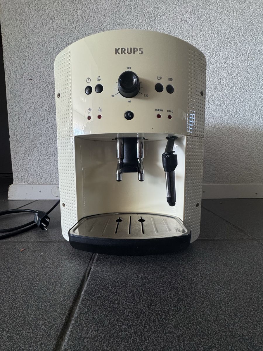 Krups Macchine per caffè & Macchine per espresso: Machine à café à grains KRUPS – Difettoso da Bulle venduto da michaelalmeida01 2