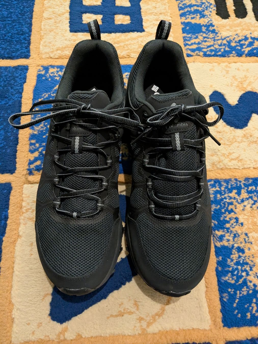 Columbia Scarpe da uomo: Columbia Wanderschuhe, schwarz, Gr. 45 – Nuovo (secondo la descrizione) da Henggart venduto da NoblerHobler 1