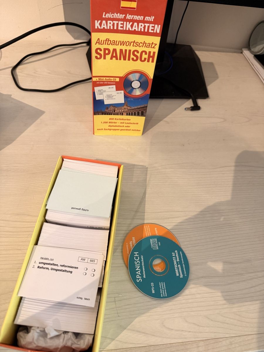 Jeux: Spiele- & Spanisch-Lernset – D'occasion à Zürich par kei_cff8 3