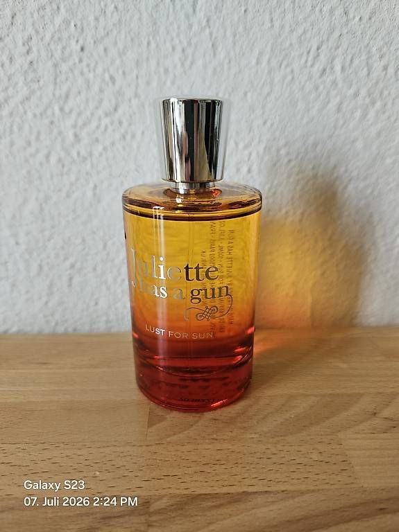 Profumi & Eau de Toilette: Parfum "Lust for sun" von JHG – Usato da Zürich venduto da mai_h2hh