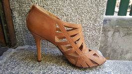 NEU Michael Kors Sandalen aus Leder Gr. 41
