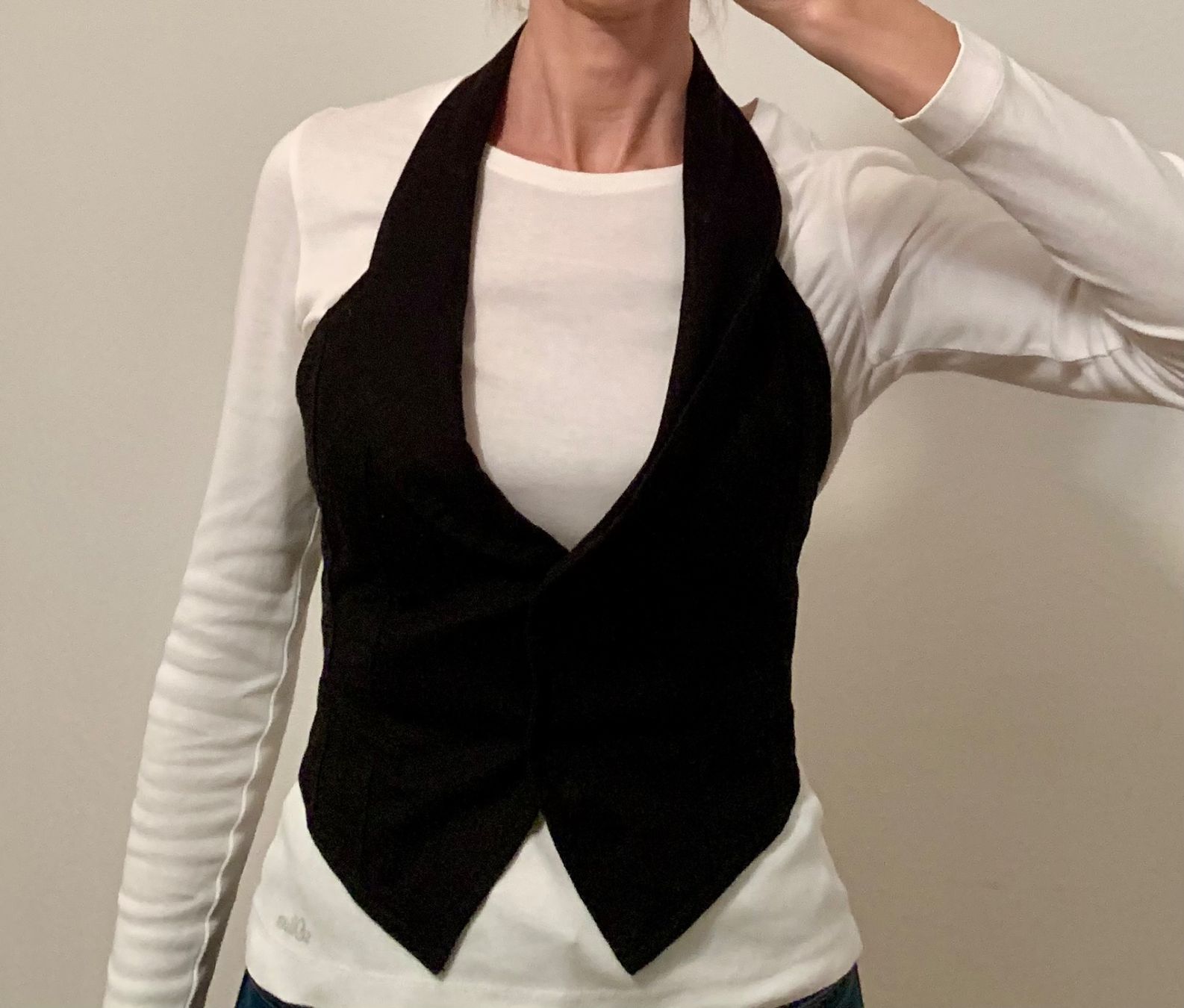 Mango Gilet & Giacche senza maniche: Elegante Weste von Mango, schwarz, Gr. M – Usato da Maienfeld venduto da mar_59mb 2