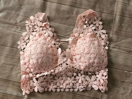 ​😍 Stylisches Häkel-Bralette - M - Crop Top / Peach