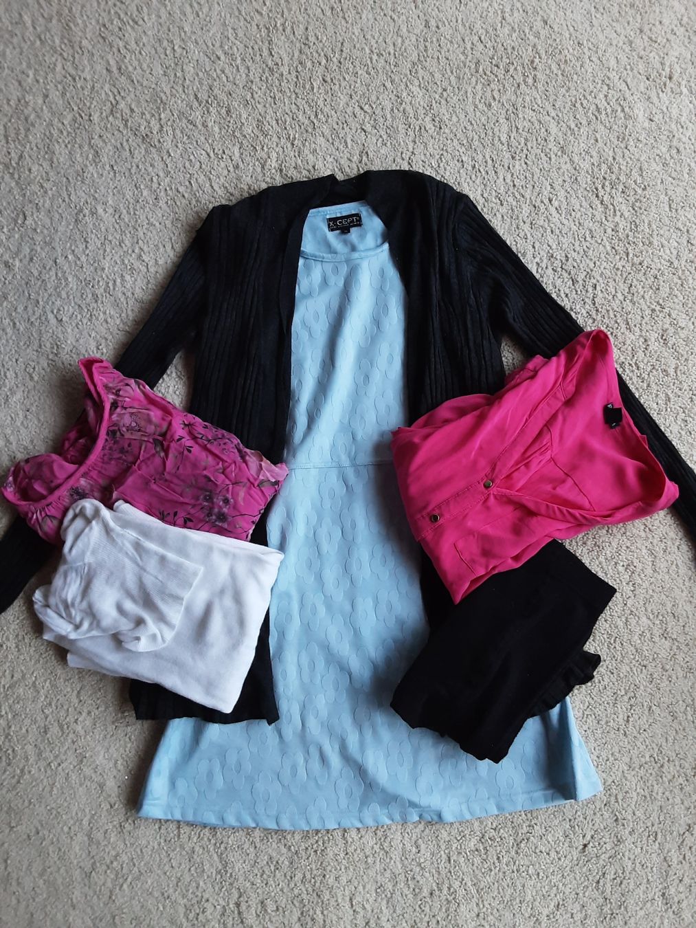 Lots de vêtements: Kleiderpaket Gr. M – D'occasion à Altdorf UR par Brandli