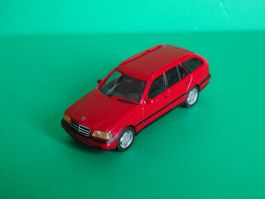 Mercedes C-Klasse von Herpa 1/87