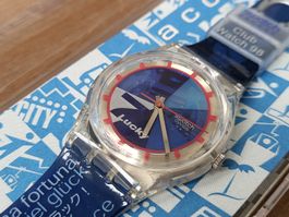 SWATCH SKZ116 LUCKY CLUBUHR NEU