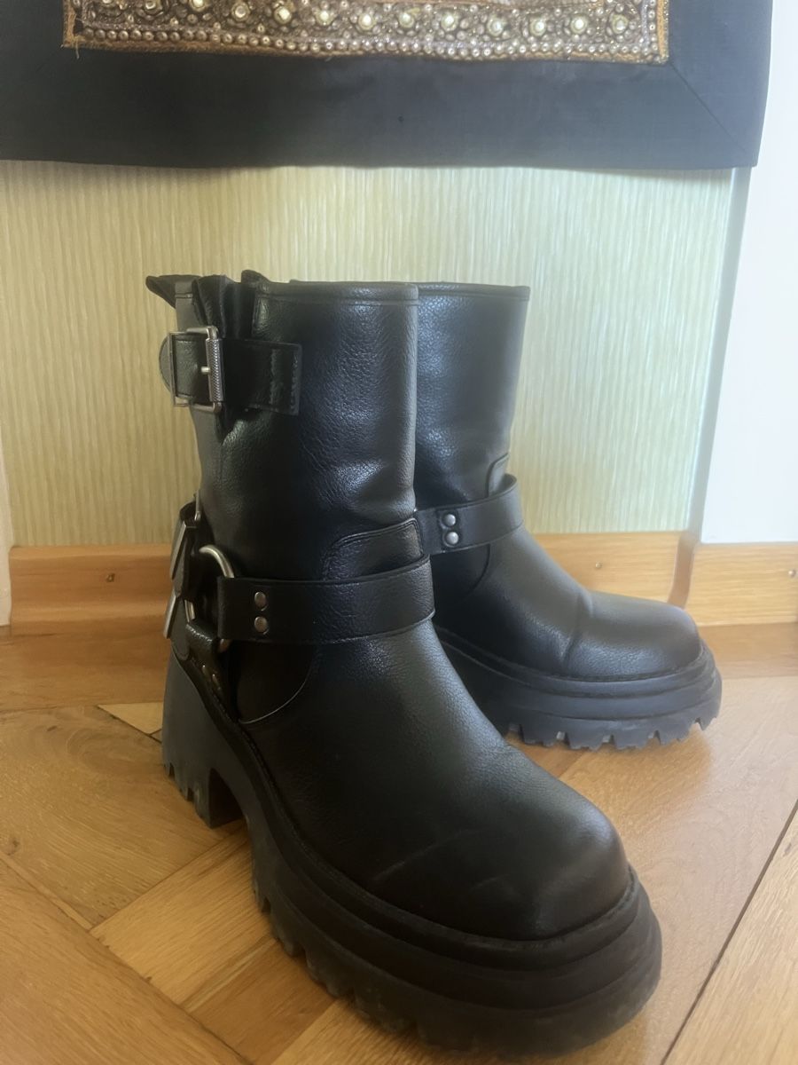 Buffalo Scarpe da donna: Buffalo Stiefelette  – Nuovo (secondo la descrizione) da Münchenbuchsee venduto da Luna171