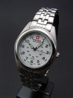 Neue, ungetragene Swiss Defender Herrenuhr!