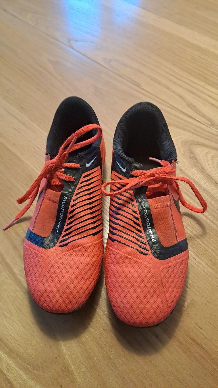 Nike Scarpe per ragazzi: Fussballschuhe  – Usato da Maseltrangen venduto da Aelplerin