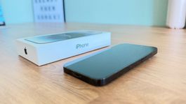 iPhone 14 Pro 128 GB Space Black, OVP, Display kratzerfrei