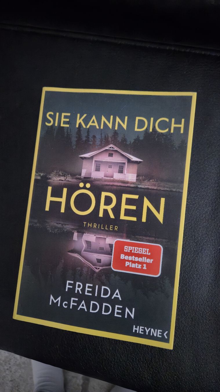 Libri: Spannende Thriller von Freida McFadden  – Usato da Dietlikon venduto da katrin013 5