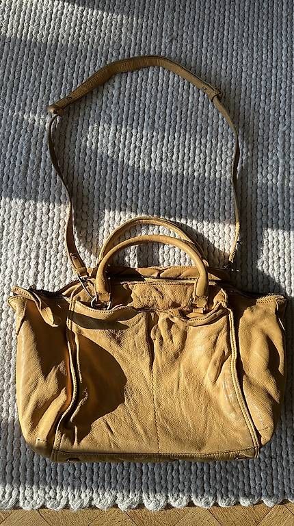 Liebeskind Borse da donna: Liebeskind Ledertasche – Usato da Bern venduto da Alexsi01