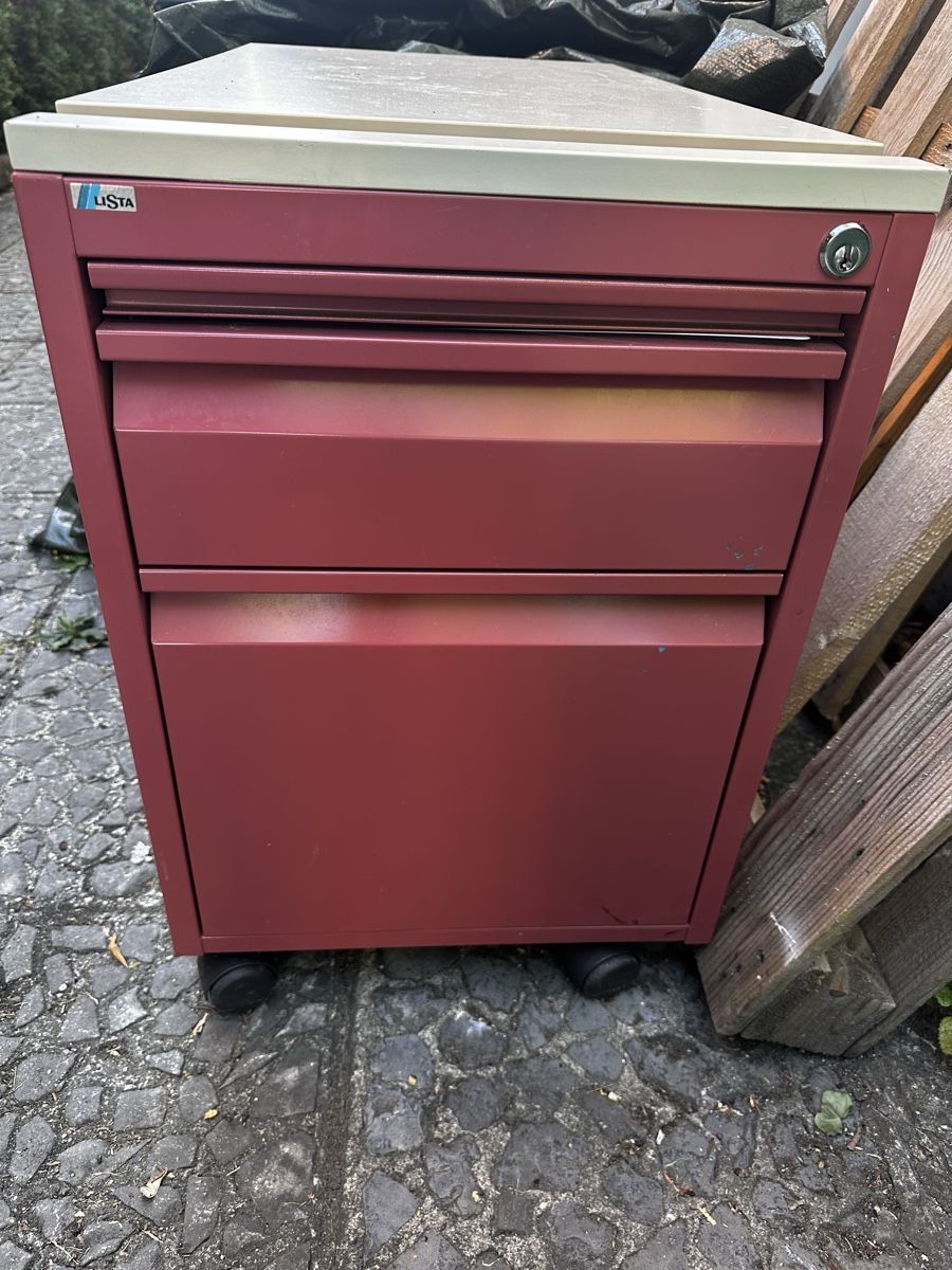 Lista Eléments de bureau: Rollcontainer Lista rot mit Schubladen und Hängemappen – D'occasion à Biel/Bienne par TellWilhelm 4