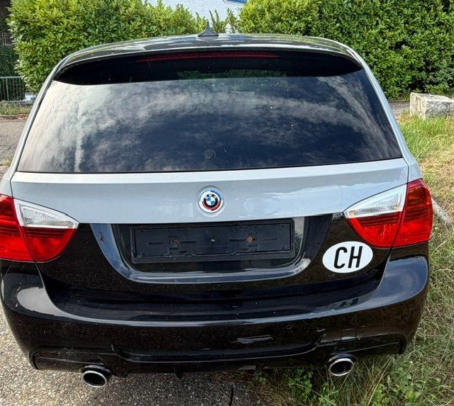 BMW Autos: BME 335 xi Touring  E91 – Gebraucht aus Horgen von Ga123 3