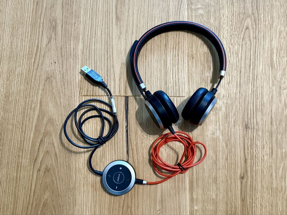 Jabra Kopfhörer: Jabra Evolve 40 MS Stereo USB Headset - Top Zustand! – Gebraucht aus Hochfelden von Lartuna