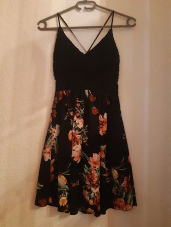 Wunderschönes Sommerkleid
