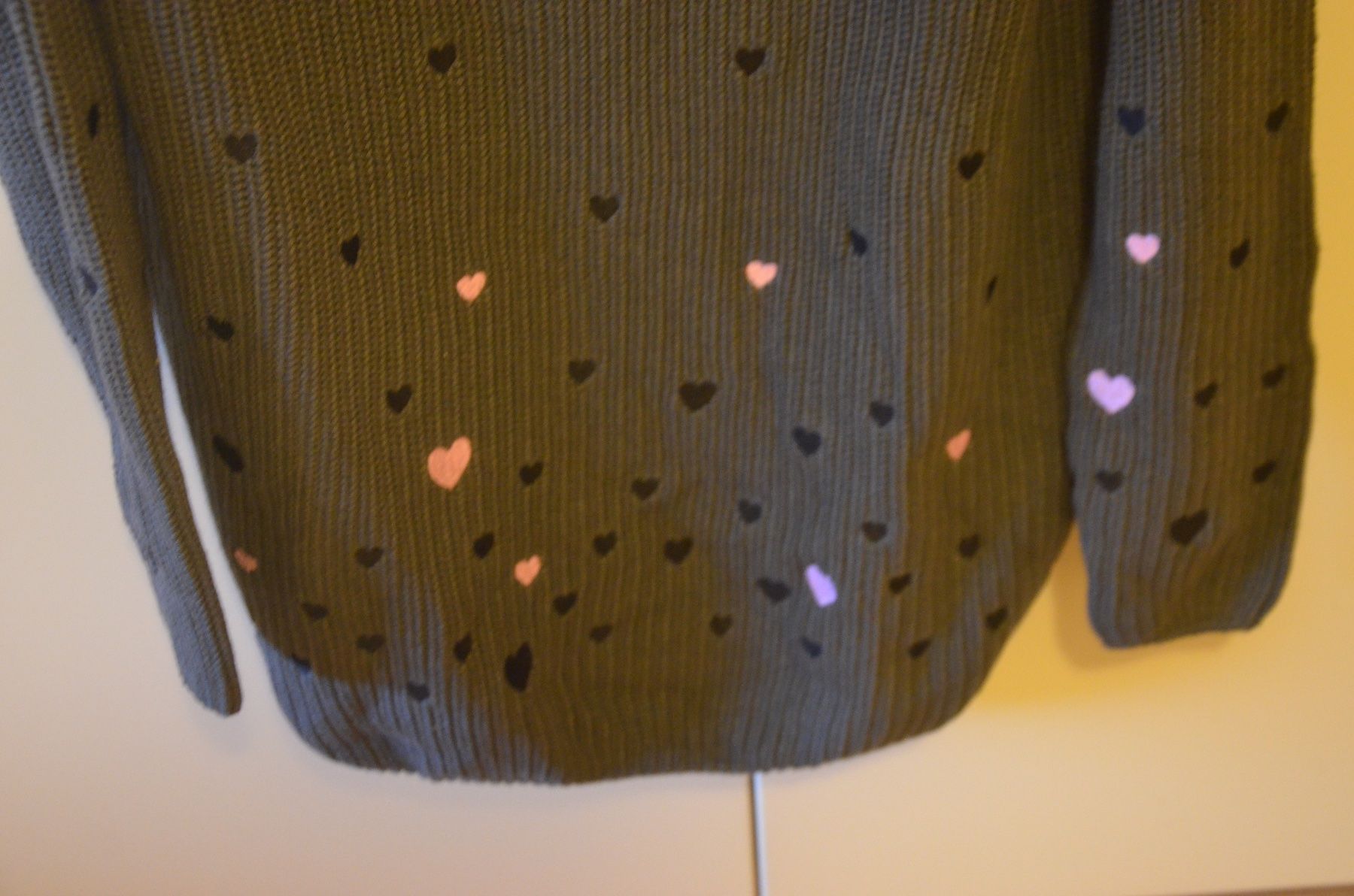 Maglioni & Felpe: TAILLE 48-50 - PULLOVER NEU MIT HERZ – Nuovo e nell'imballaggio originale da Chiasso venduto da Dolly015 1