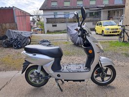 Elektro Scooter E-Roller Jet-1 20km/h Bastler Lieferung mögl