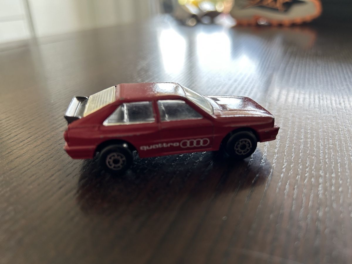 Audi Voitures modèles: Audi quattro Modell 1:58 – D'occasion à Islisberg par Nawi2000 4