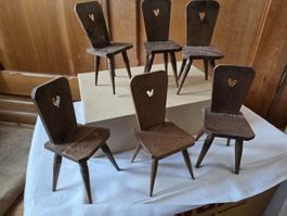 6 antike Holz Stühle Miniatur Puppenstube Stabellen