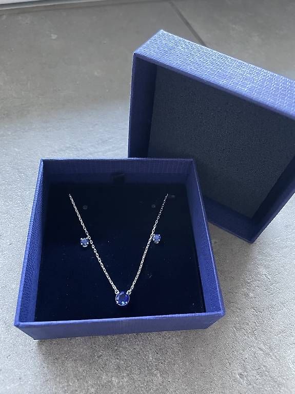 Ketten: Set gioiello Swarovski  – Neu und originalverpackt aus Zürich von cam_5br9 1