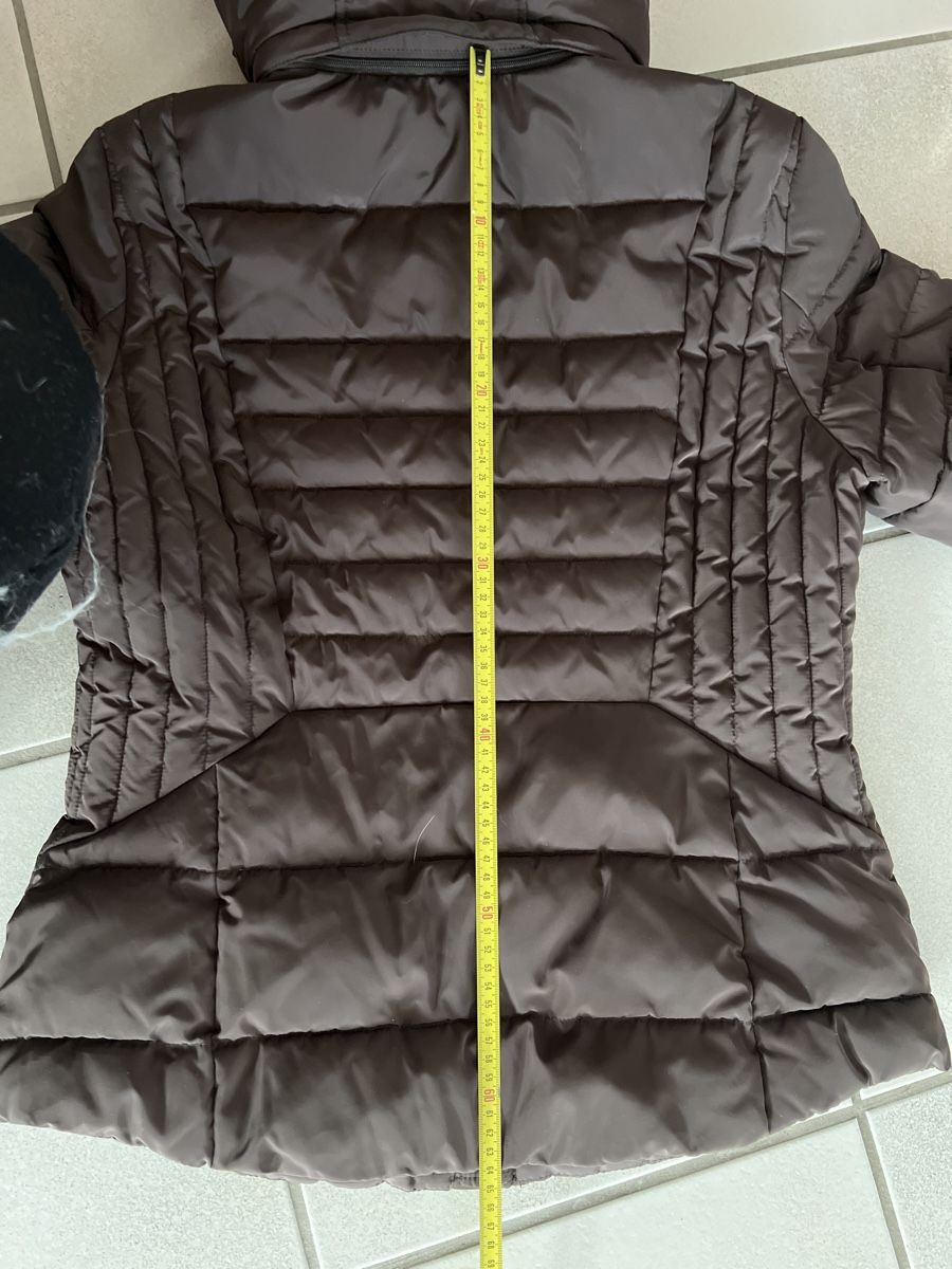 Esprit Giacche: Winter-Jacke von Esprit – Usato da Kirchberg BE venduto da Bergdorf16 9