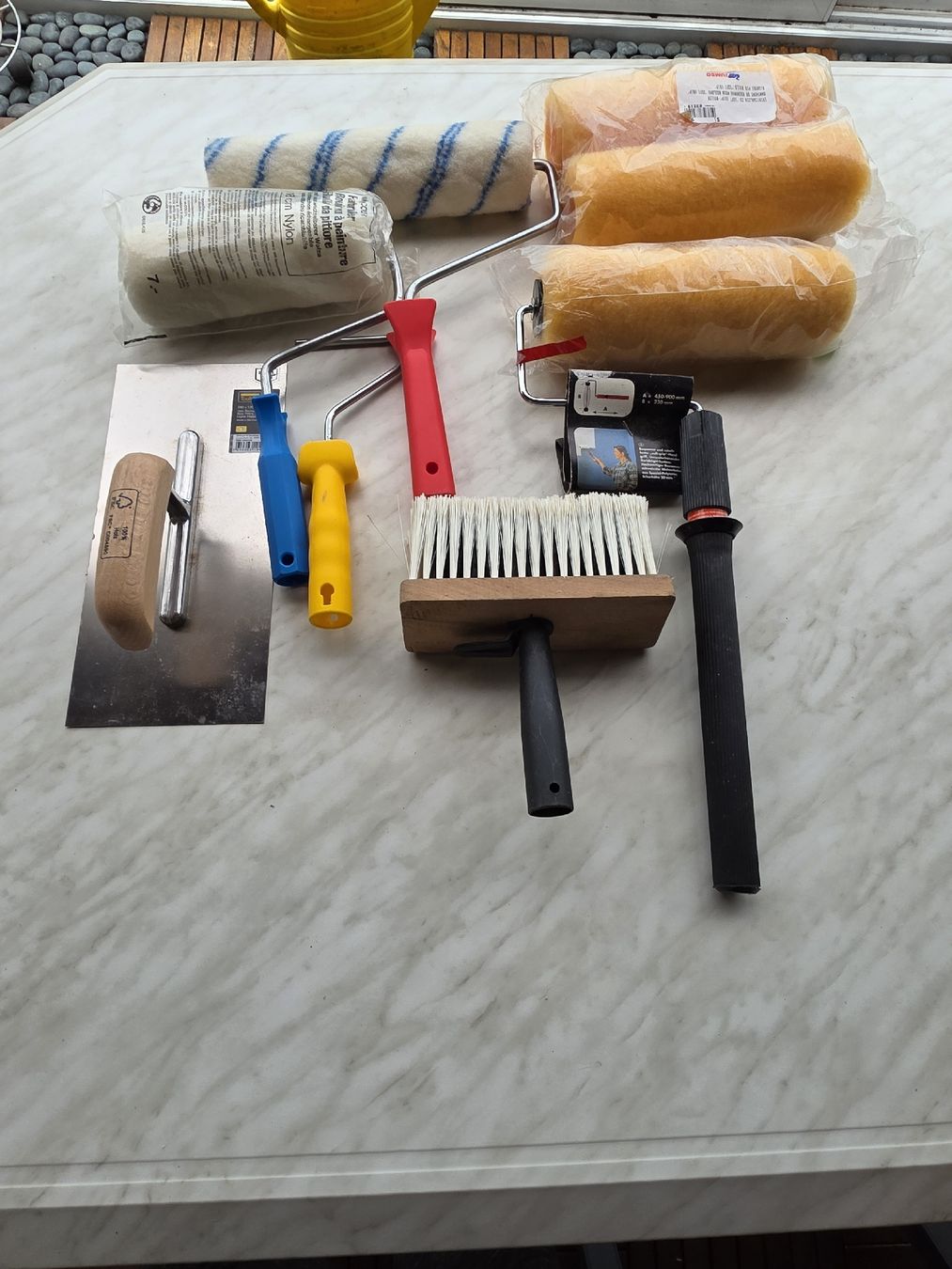 Tutti gli attrezzi: Painting Supplies Bundle - Rollers, Brush, and Trowel – Nuovo e nell'imballaggio originale da Hinwil venduto da Ehretstock8 1