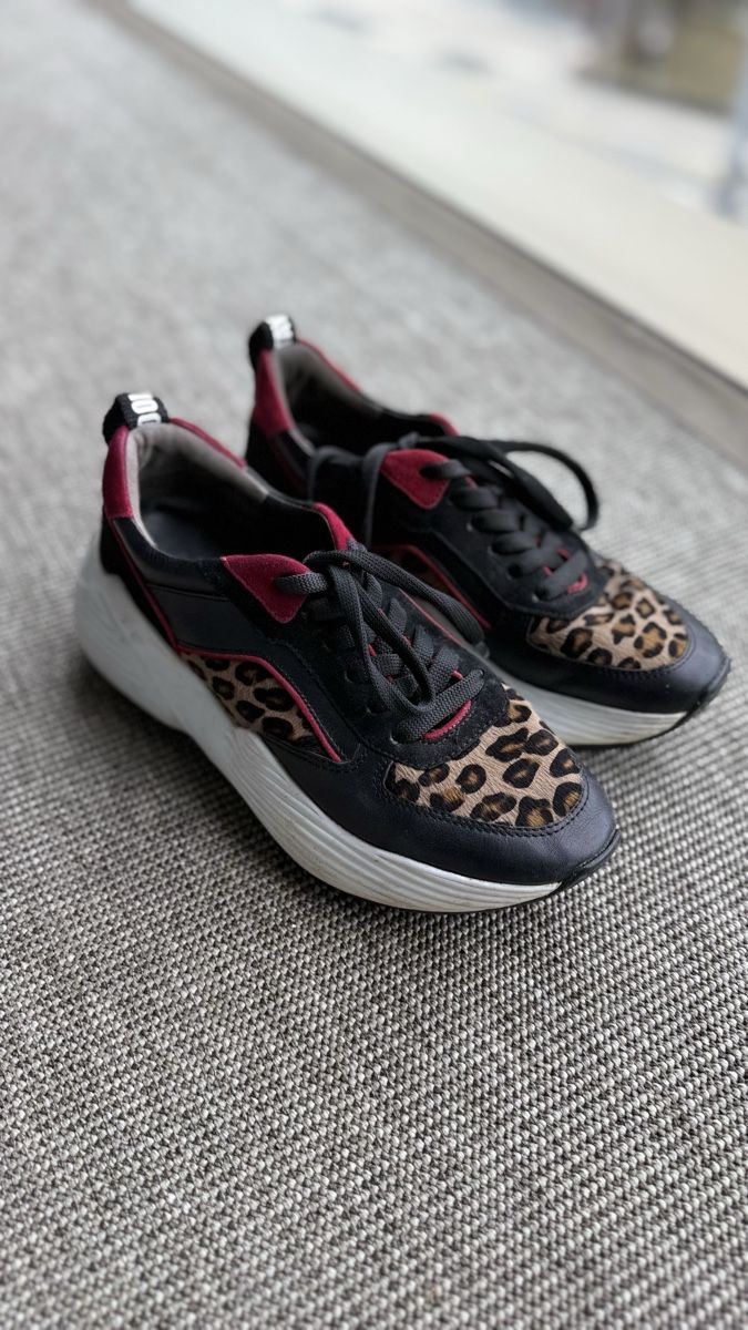 Kennel + Schmenger Scarpe da donna: Sneaker Von Kennel & Schmenger,|Gr 36| – Usato da Kilchberg ZH venduto da nad_6dwp