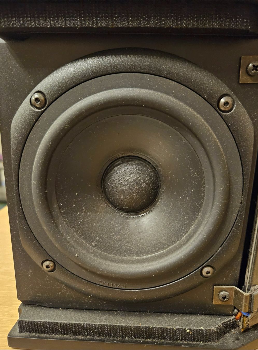 Martin Logan Lautsprecher: Martin Logan Cinema i – Gebraucht aus Riazzino von TicinoCarAudio 8