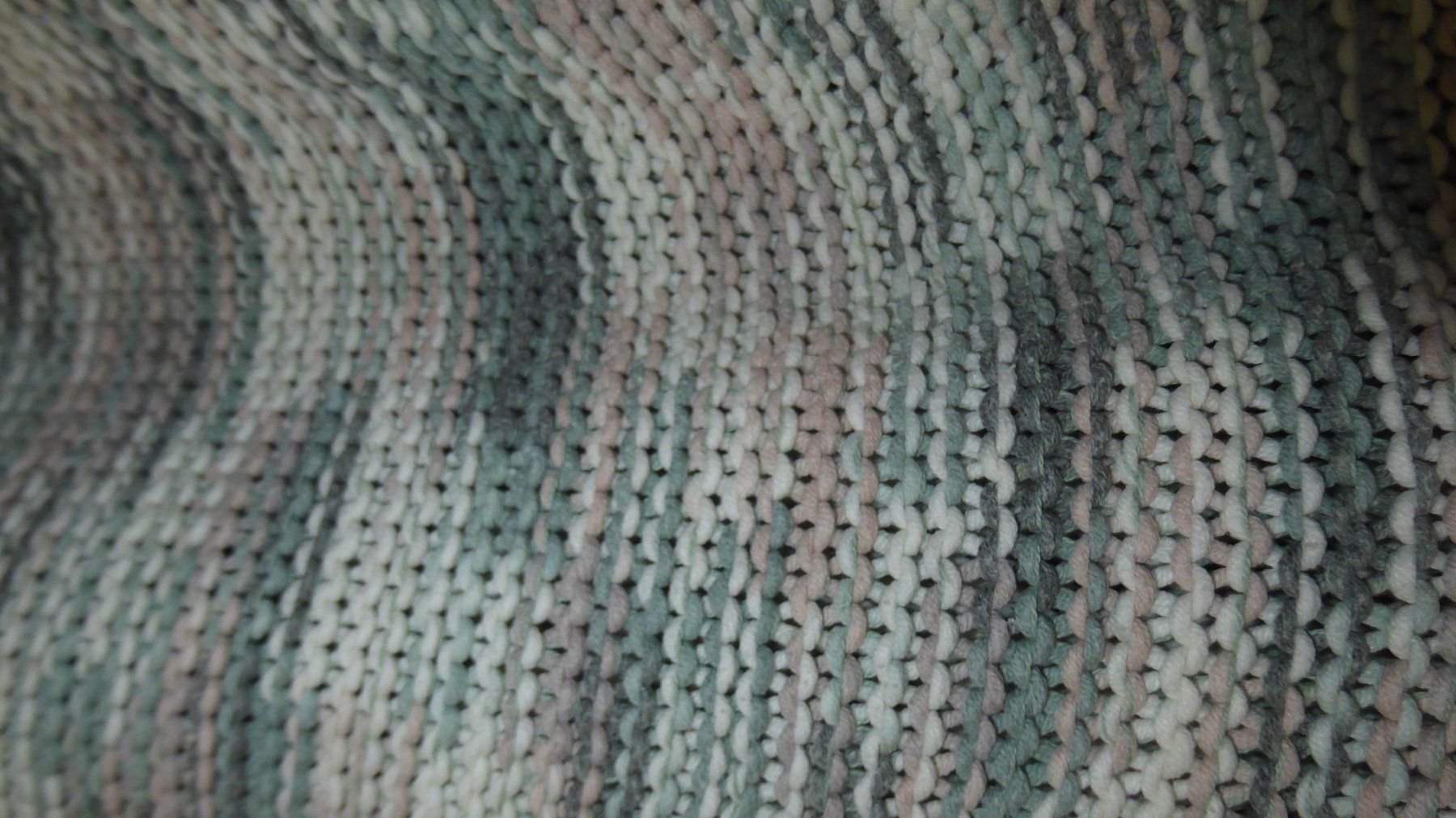 Pullover & Sweatshirts: Grüner schöner Pullover  Gr L TODAY – Gebraucht aus Sargans von Benziner 2