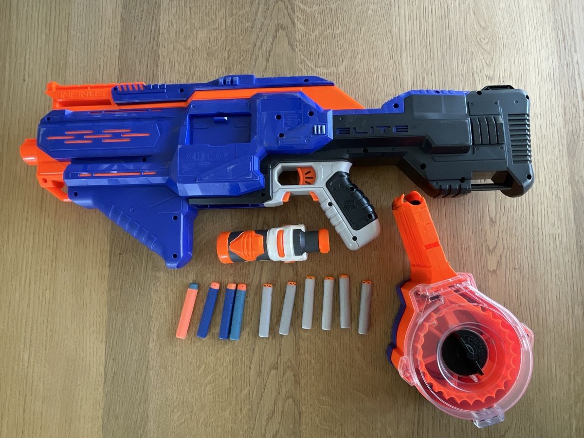 Nerf Jouets: Nerf N-Strike Elite Infinus – D'occasion à Roggwil TG par Nadan0