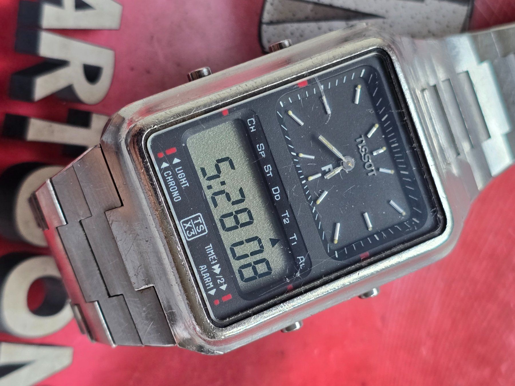 Certina Uhren: 371 Tissot F1 Analog / Digital – Gebraucht aus Muri AG von Corredor 9
