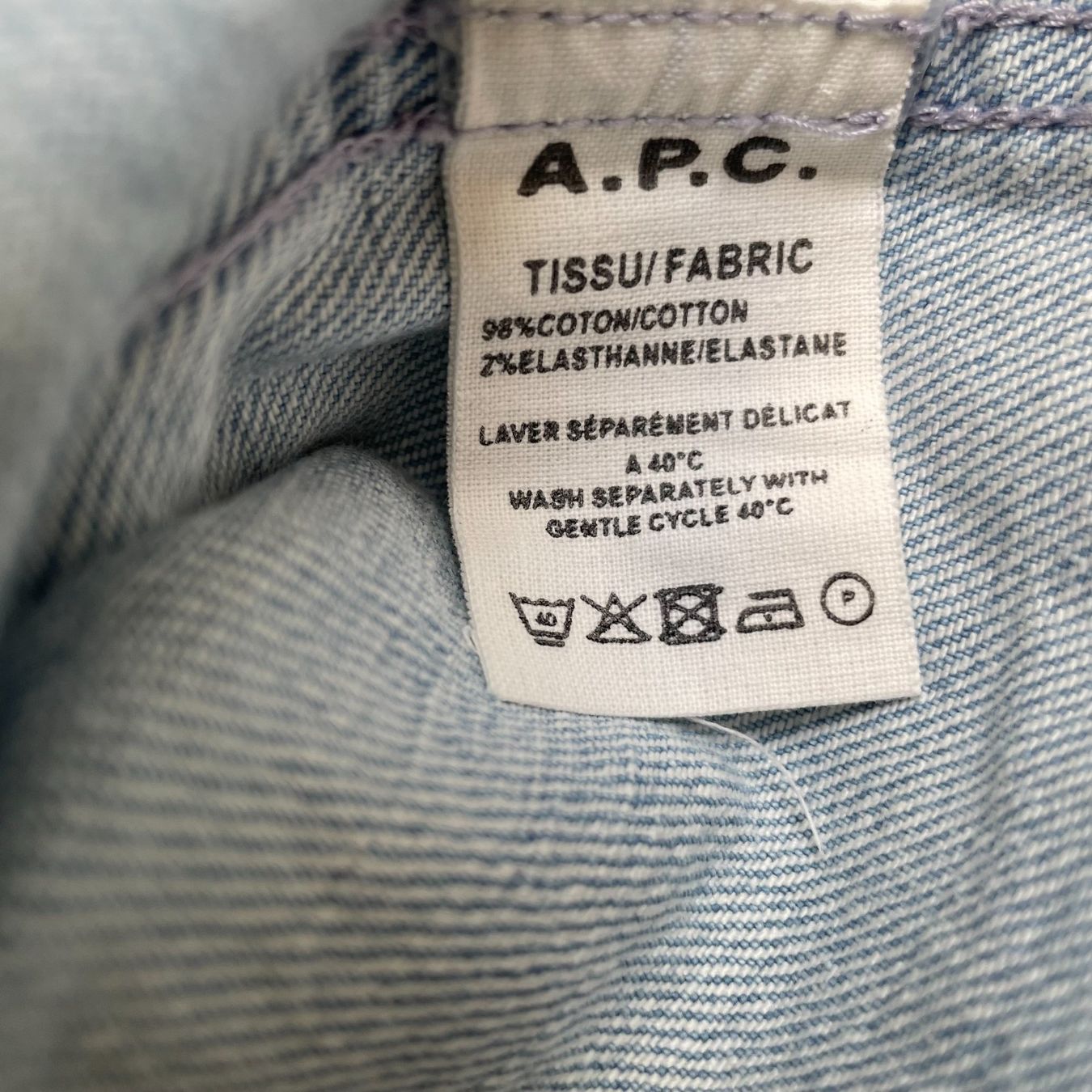 Apc Giacche: Jeans Jacke von a.p.c. – Nuovo (secondo la descrizione) da Aarburg venduto da Qin3ze 3