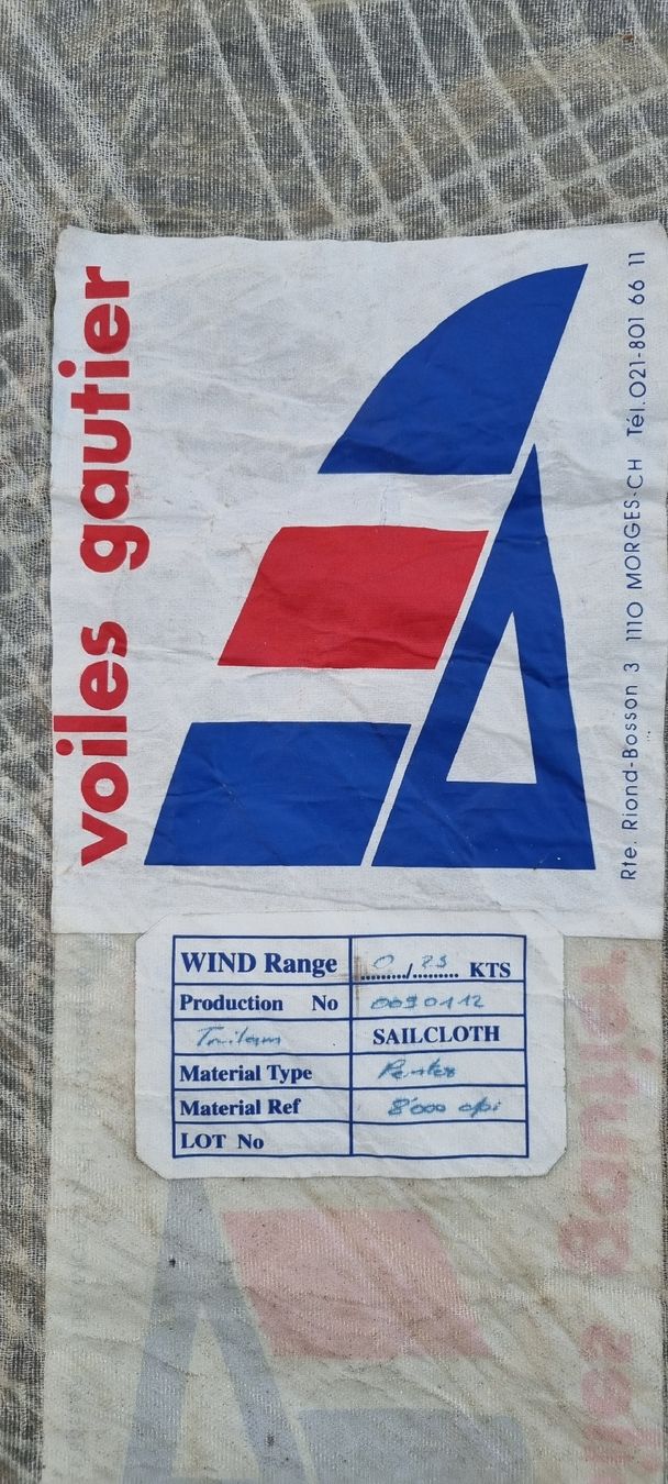 Altro: Jeu de voiles pour Dolphin 81 – Usato da Yvonand venduto da jimi666 2
