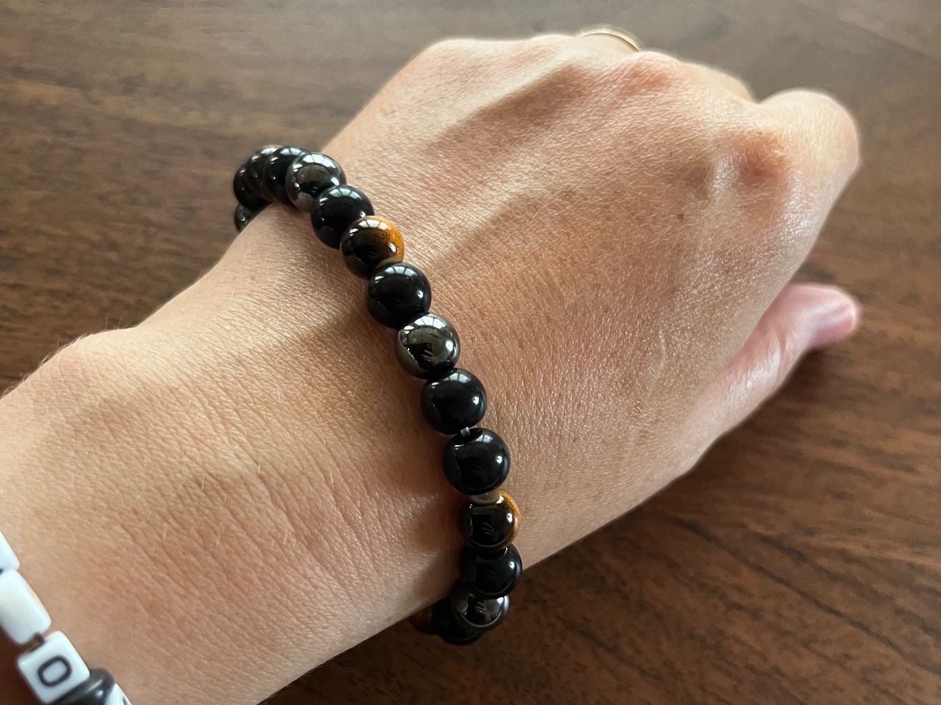 Bracciali & Braccialetti: Armband mit Heilsteinen und Kunstperlen – Nuovo e nell'imballaggio originale da Gams venduto da Mariawicca 2