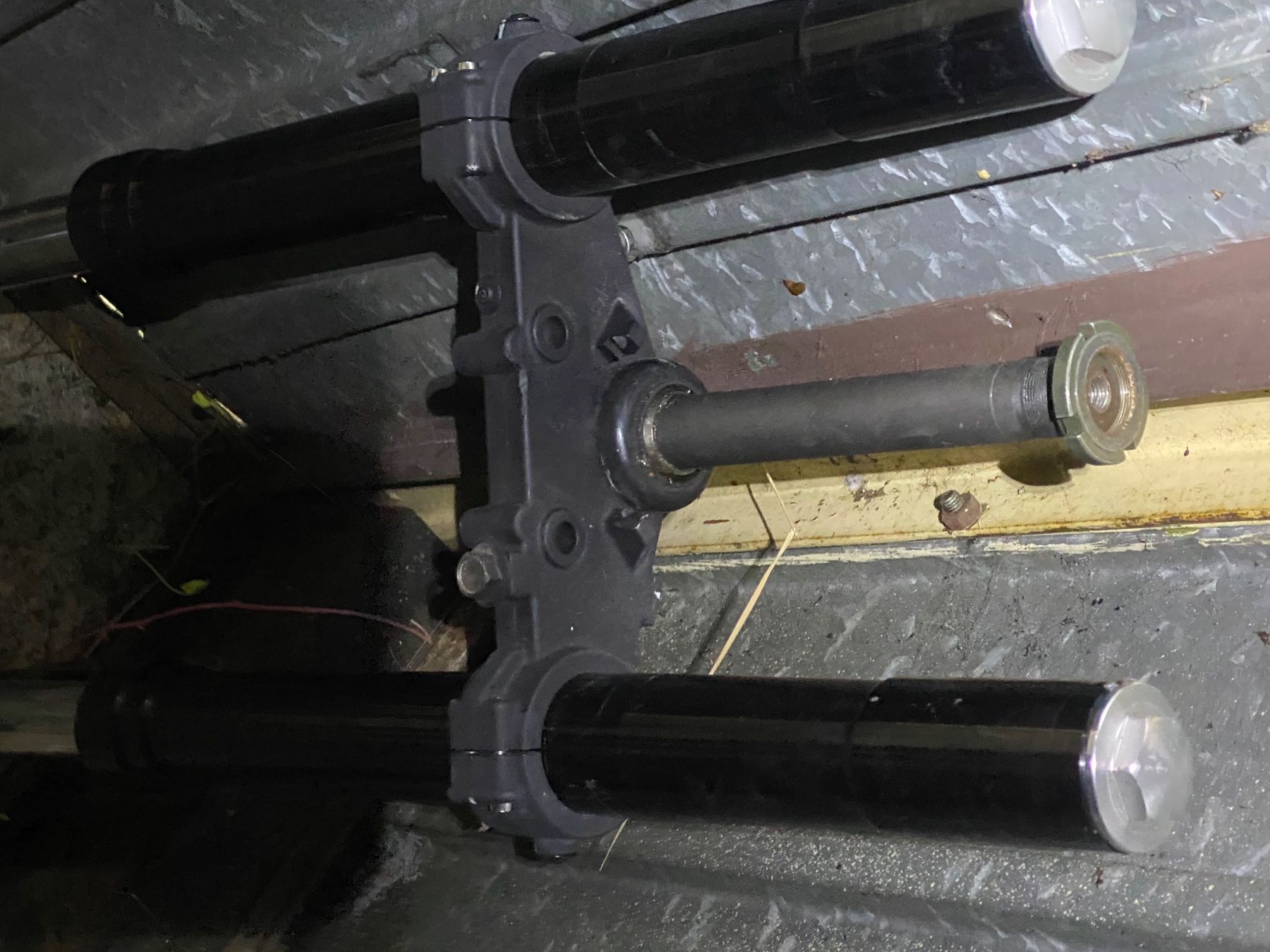 Benelli Tutti i ricambio per moto: Fourche avant Benelli 125 BN – Usato da Soyhières venduto da OSCARSONIA1910254049 2
