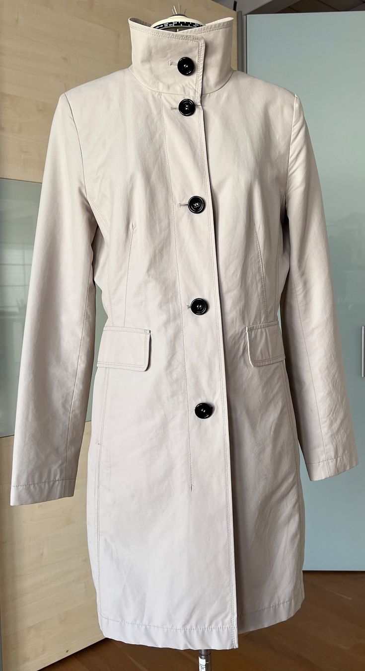 Gil Bret Cappotti: Trenchcoat Gil Bret Gr. 36 – Usato da Biberist venduto da Aboridschi