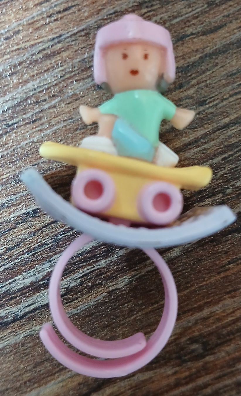 Polly Pocket Spielzeuge: Polly Pocket Ring – Gebraucht aus Rorschacherberg von Connor842000
