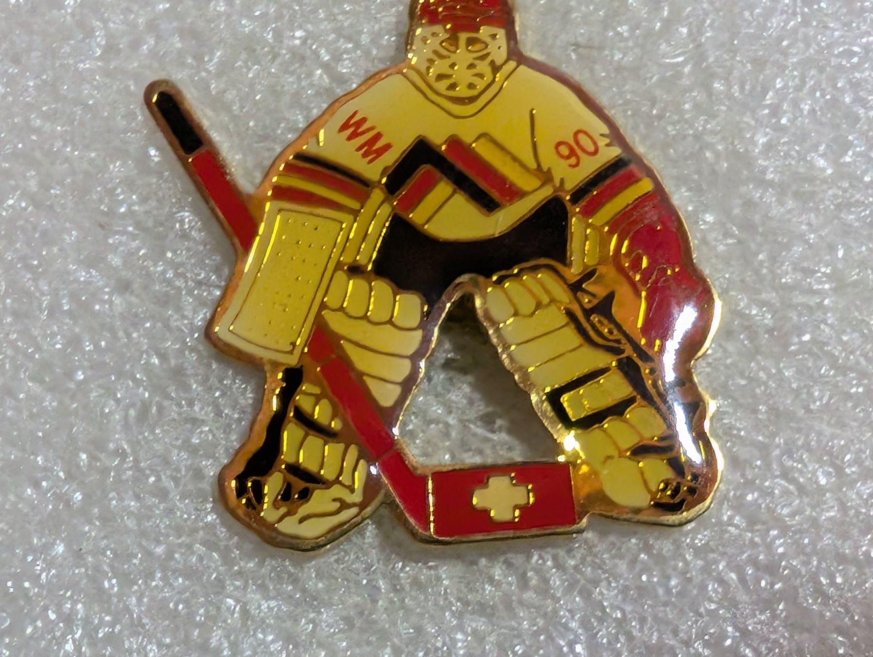 Placchette & Badge: Ansteckpin 215: Eishockey Goalie – Usato da Oppligen venduto da Pin-Fall-Shop